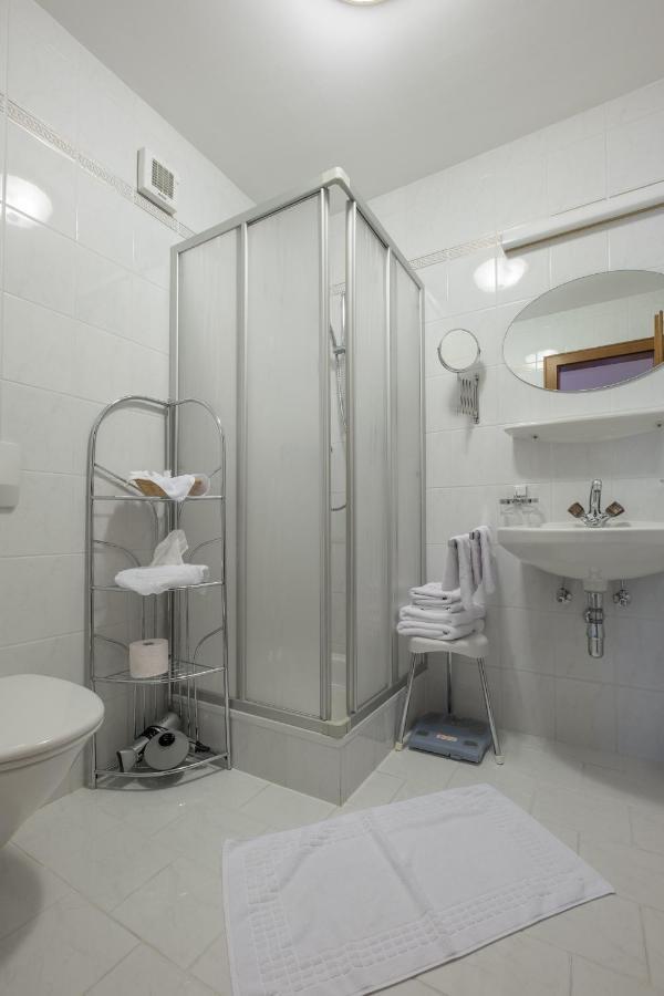 Apartamento Haus Montana Elbigenalp Exterior foto