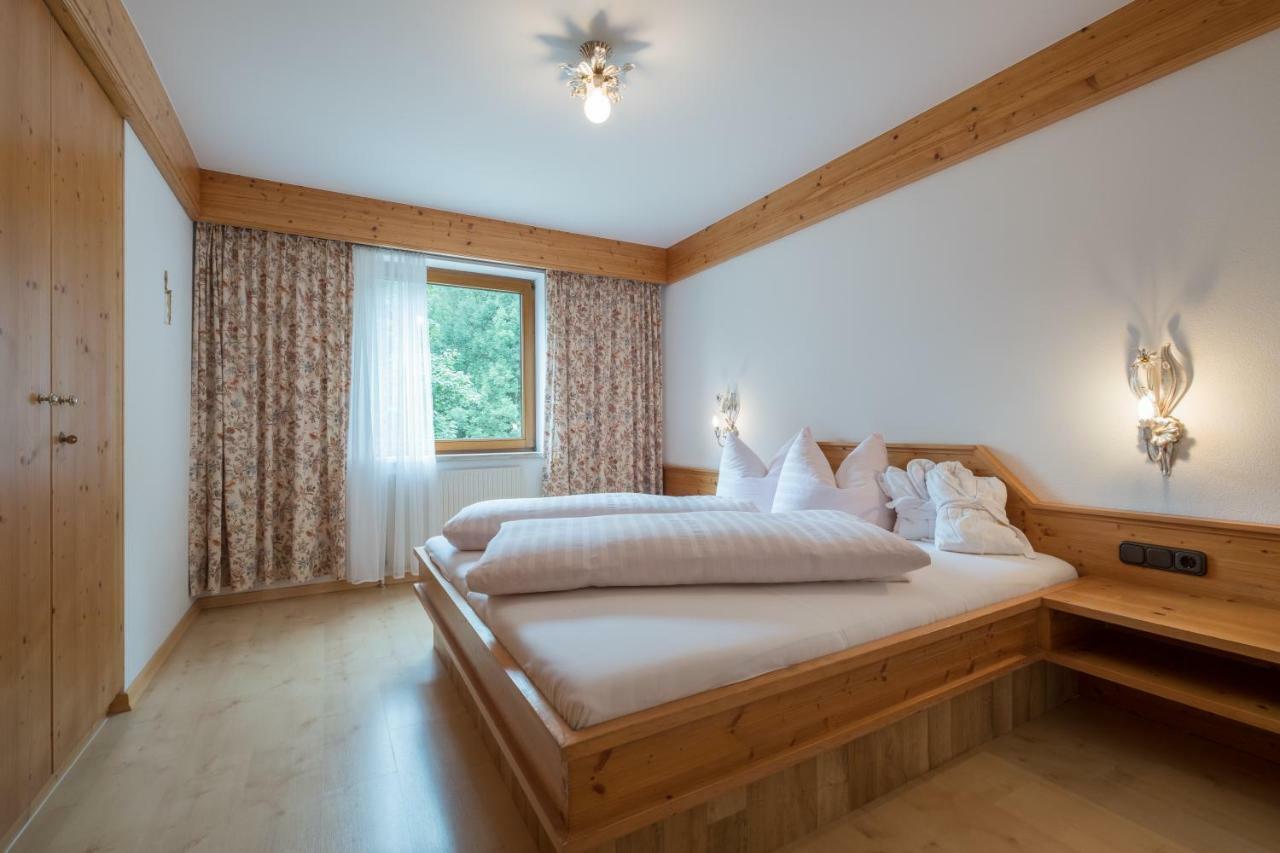 Apartamento Haus Montana Elbigenalp Exterior foto